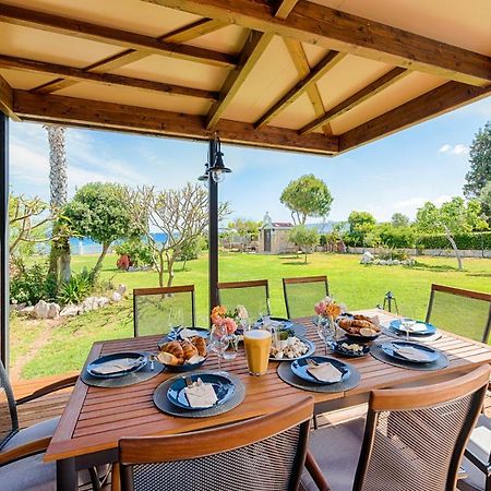 יאליסוס Nastazia Luxury Beach House מראה חיצוני תמונה