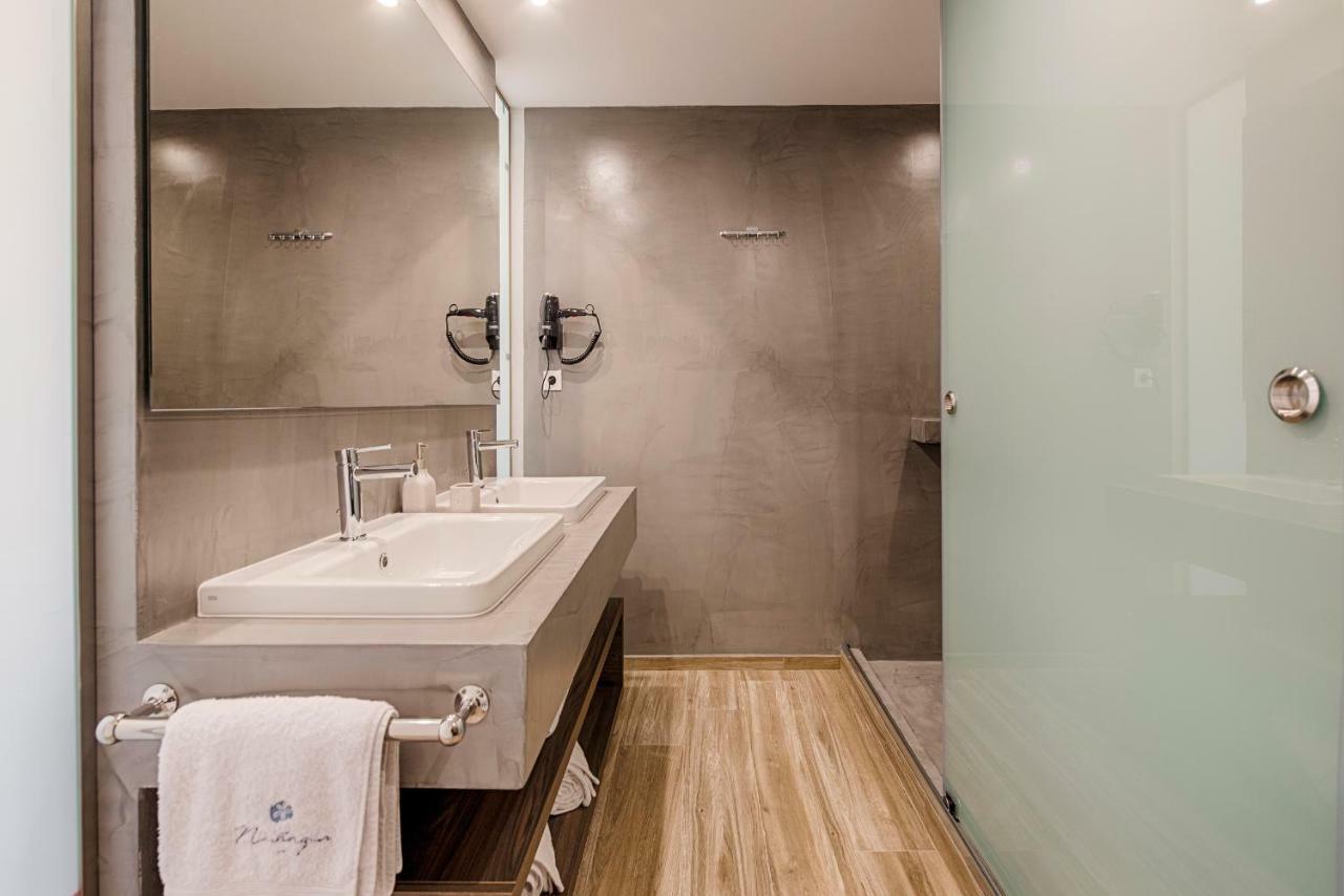 יאליסוס Nastazia Luxury Beach House מראה חיצוני תמונה