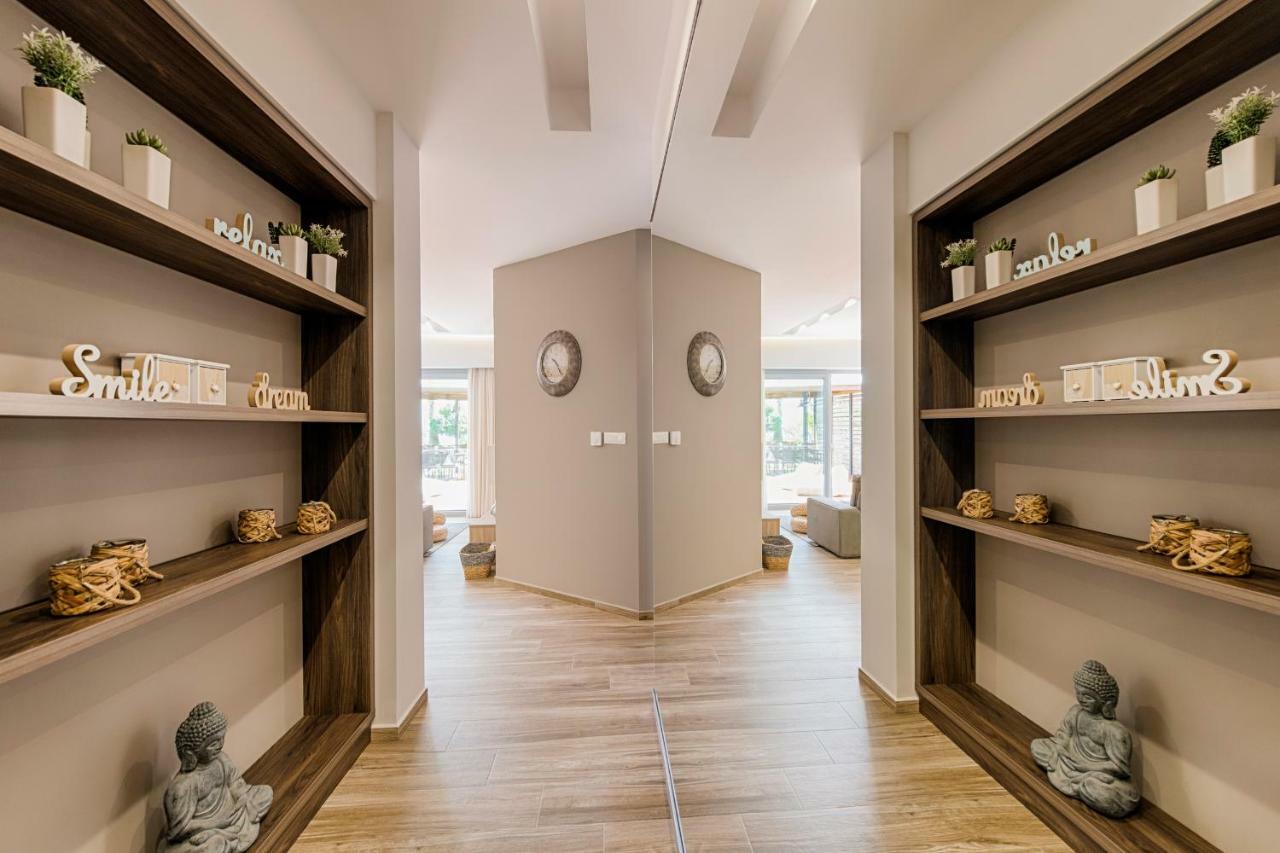 יאליסוס Nastazia Luxury Beach House מראה חיצוני תמונה