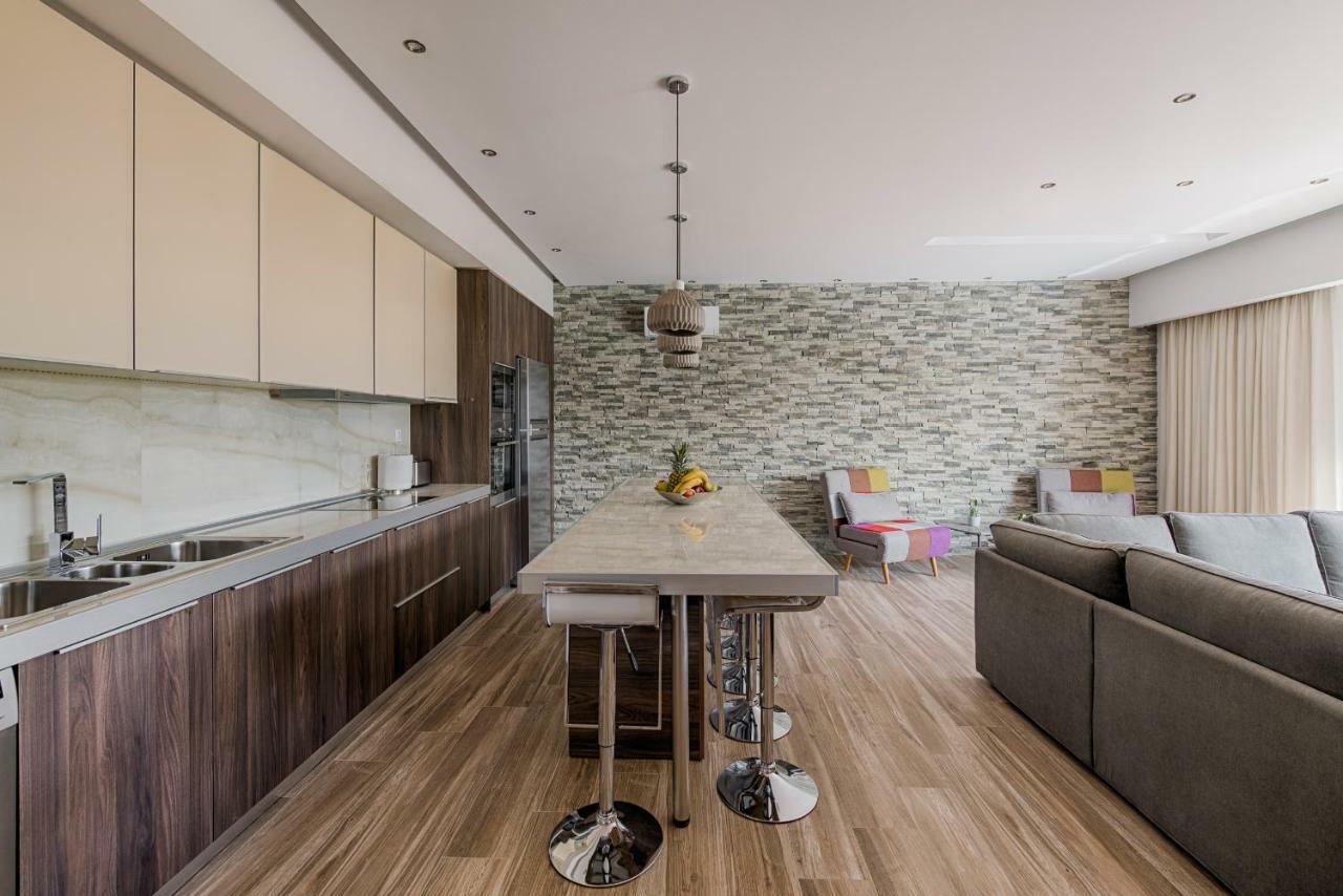 יאליסוס Nastazia Luxury Beach House מראה חיצוני תמונה
