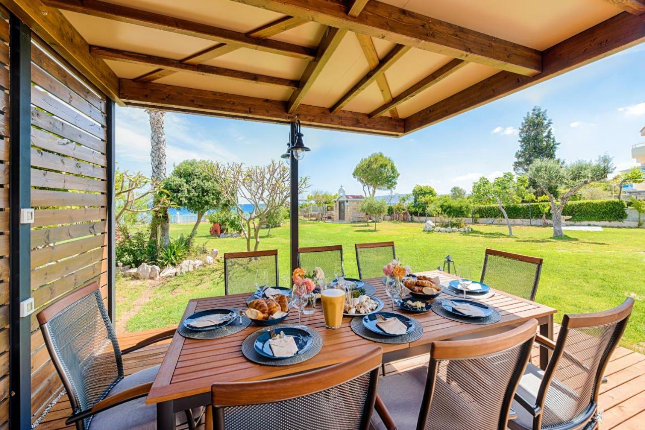 יאליסוס Nastazia Luxury Beach House מראה חיצוני תמונה