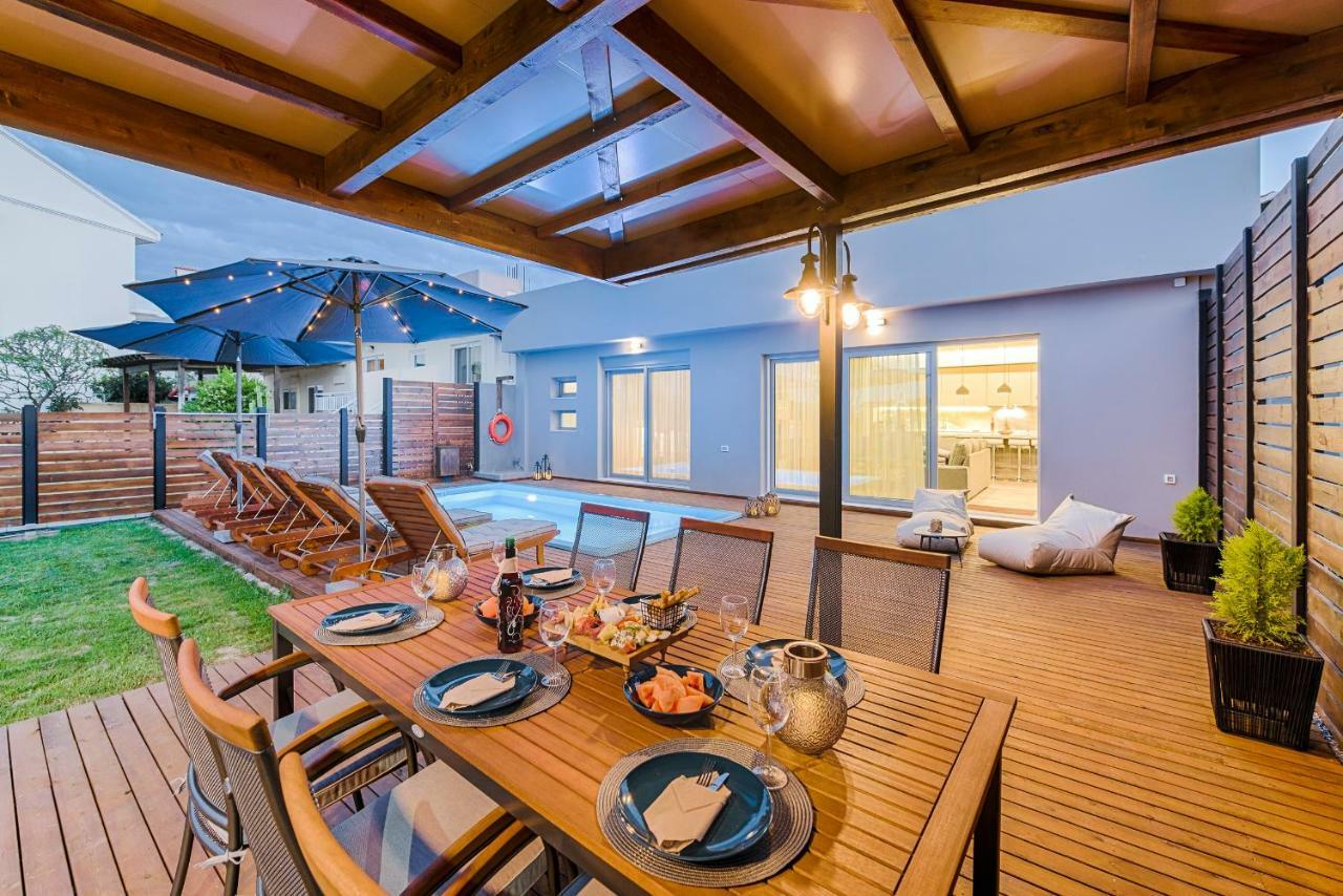 יאליסוס Nastazia Luxury Beach House מראה חיצוני תמונה